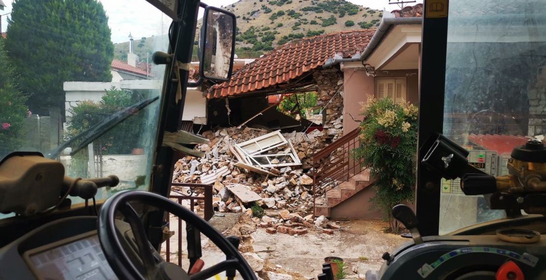 Αδράνεια στην καταβολή του επιδόματος των 6.000 ευρώ για τους σεισμόπληκτους του ν. Λάρισας.Εμπαιγμός δικαιούχων, καλούνται να πληρώσουν για τη σύνταξη του αιτήματος