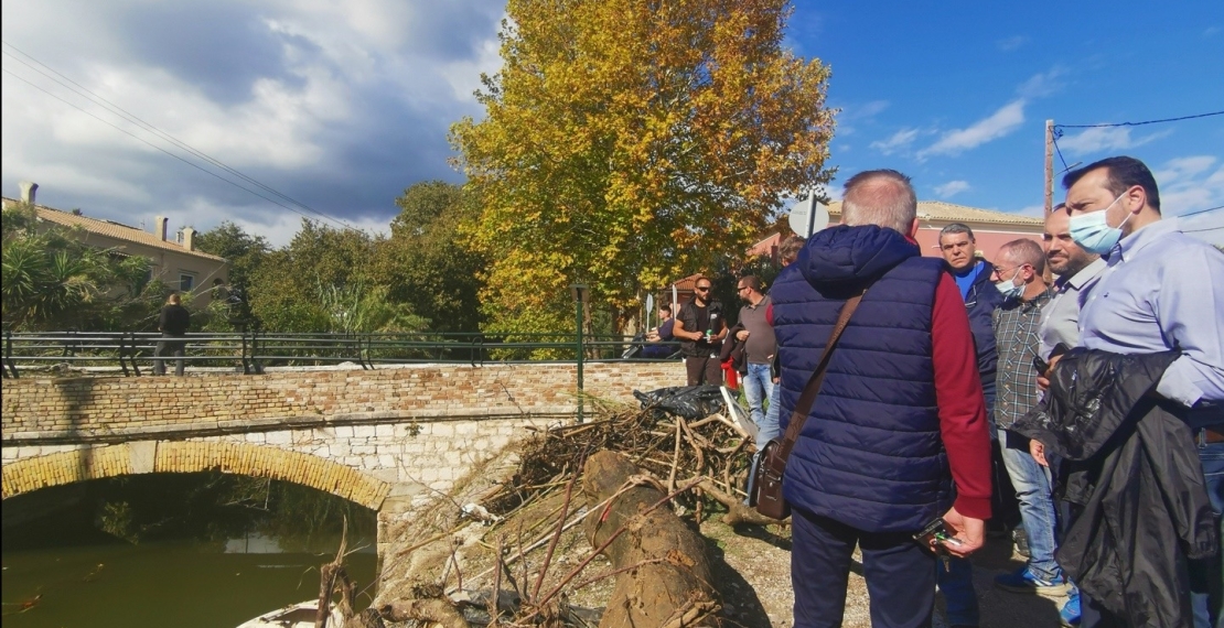 Να στηριχθούν άμεσα οι πληγέντες της Κέρκυρας, να γίνουν -έστω και τώρα- παρεμβάσεις από την Περιφέρεια ενόψει της επερχόμενης κακοκαιρίας