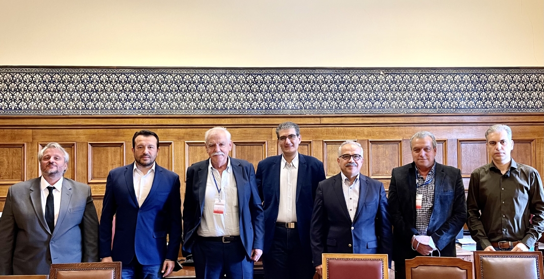 Απολύτως κρίσιμο να μην σταματήσει κανένα έργο. Να ανακατευθυνθούν πόροι του Ταμείου Ανάκαμψης, θετικές οι απόψεις των εκπροσώπων του κλάδου